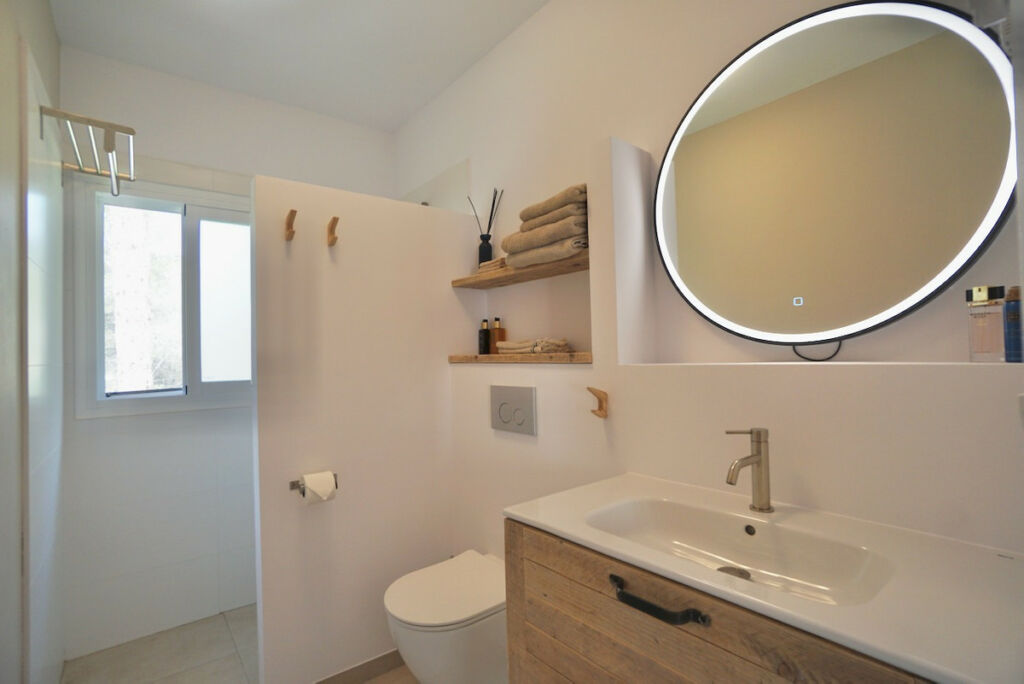 Detached Villa Montemar Alicante - image 16