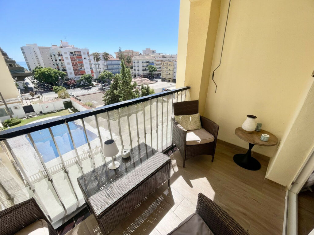 Middle Floor Apartment Los Boliches Málaga - image 31