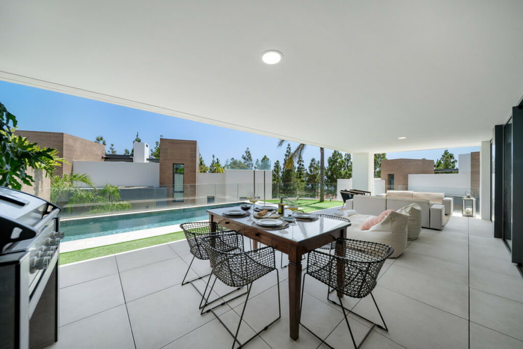 Duplex Cabopino Málaga - image 16
