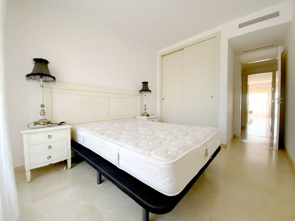 Middle Floor Apartment Manilva Málaga - image 16