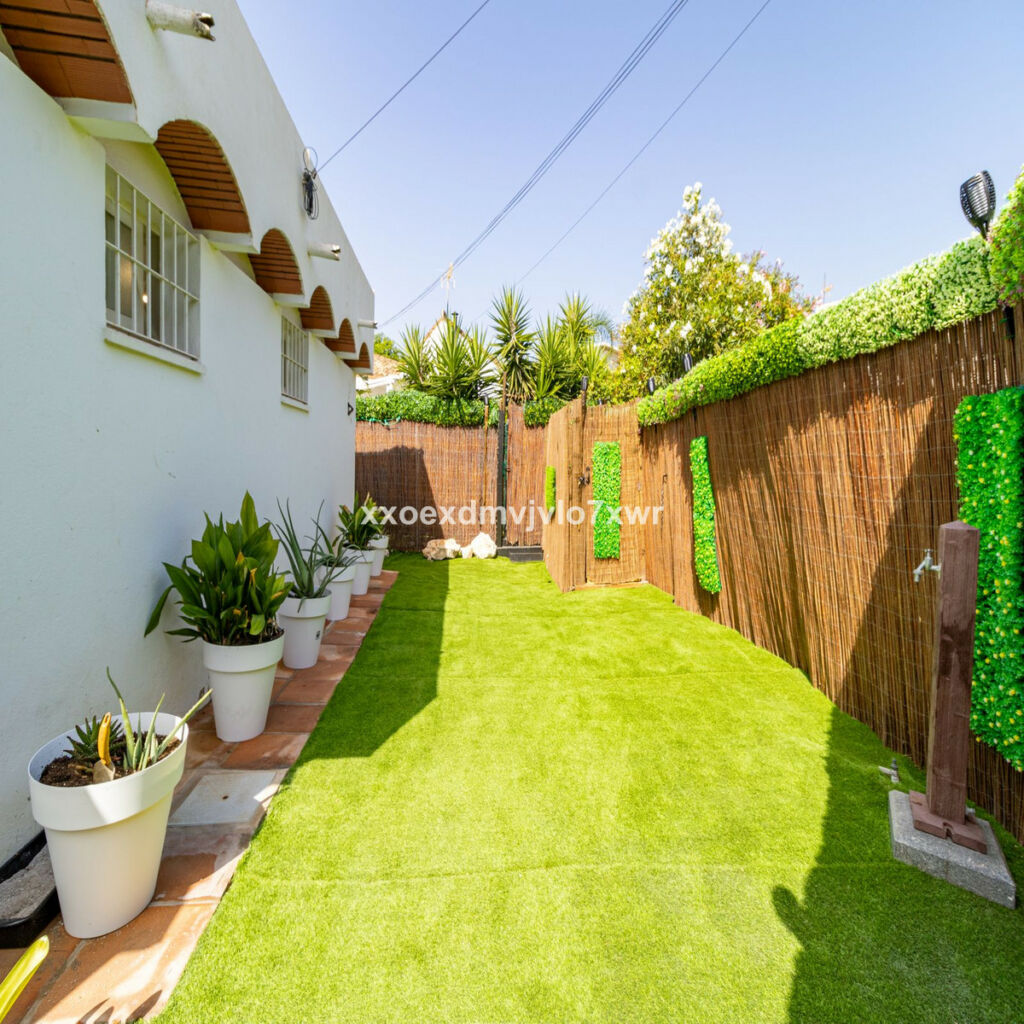 Semi-Detached House Málaga Málaga - image 16