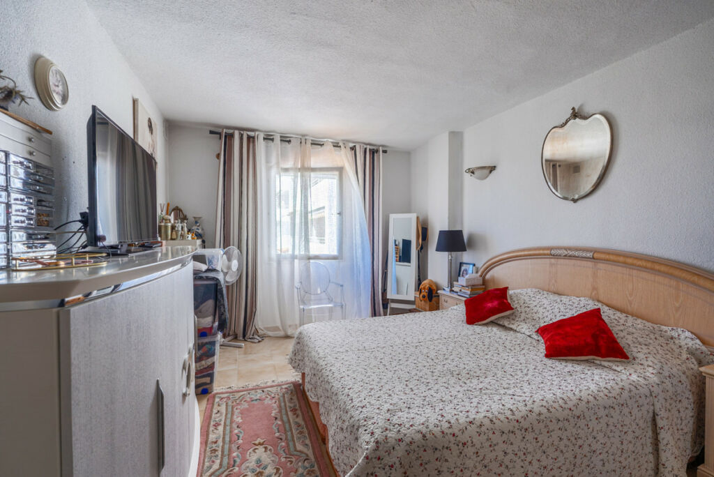 Middle Floor Apartment Atalaya Málaga - image 16