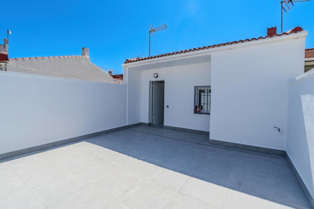 Bungalow Torrevieja Alicante - image 16