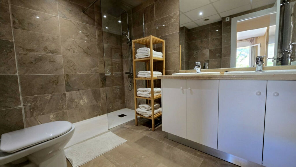 Ground Floor Apartment Riviera del Sol Málaga - image 16