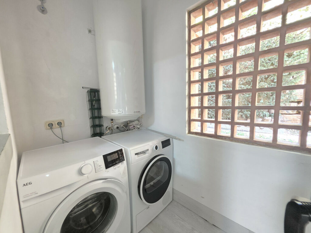 Ground Floor Apartment Estepona Málaga - image 16