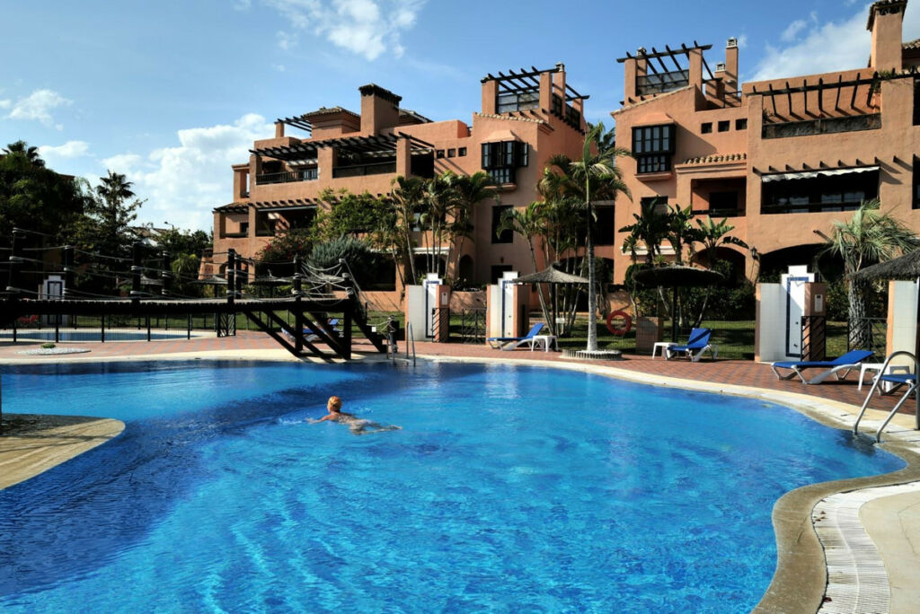 Middle Floor Apartment Hacienda del Sol Málaga - image 16