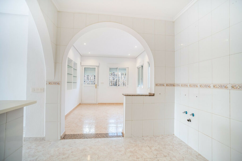 Detached Villa Ciudad Quesada Alicante - image 16