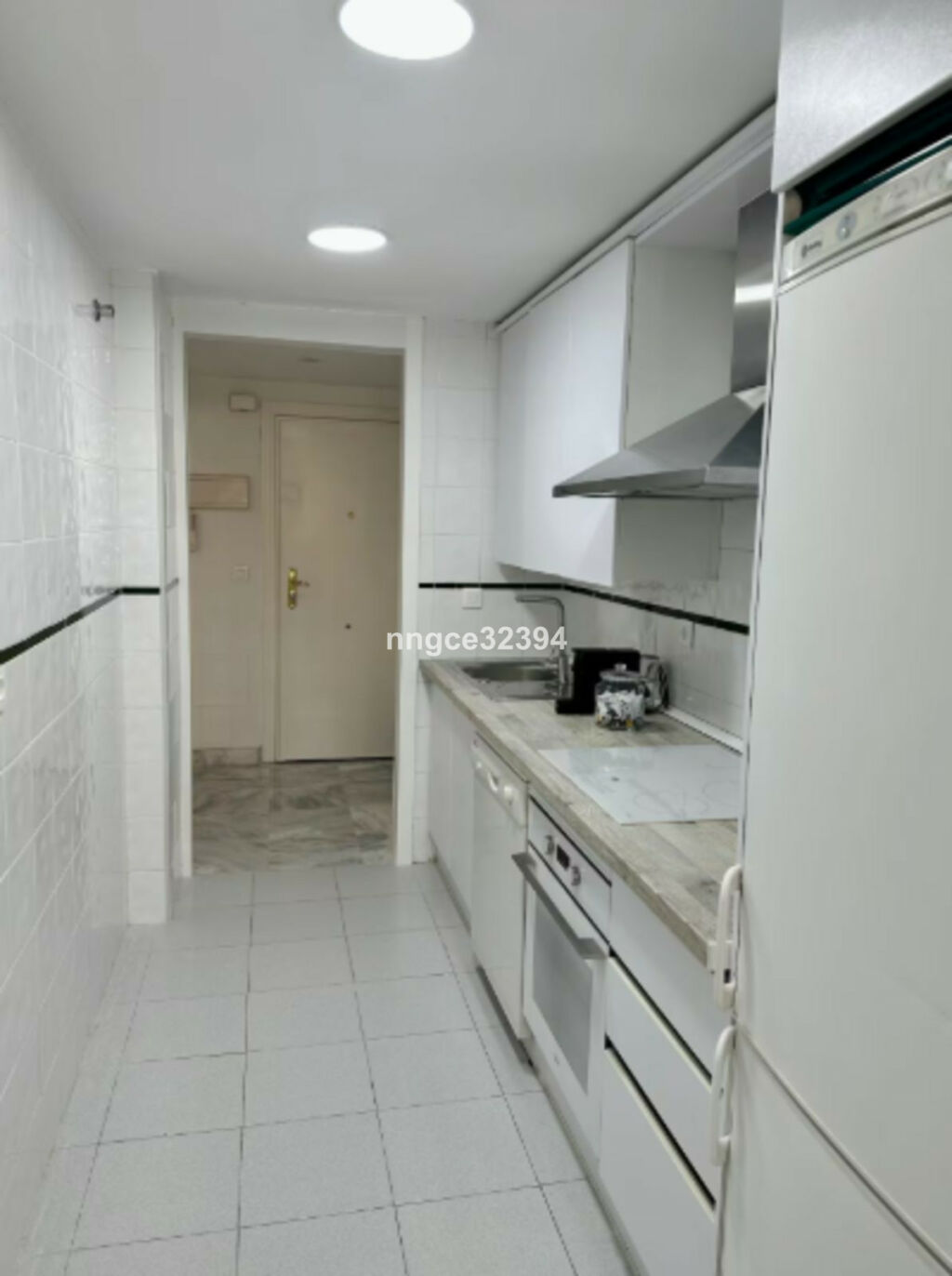 Middle Floor Apartment Puerto Banús Málaga - image 17
