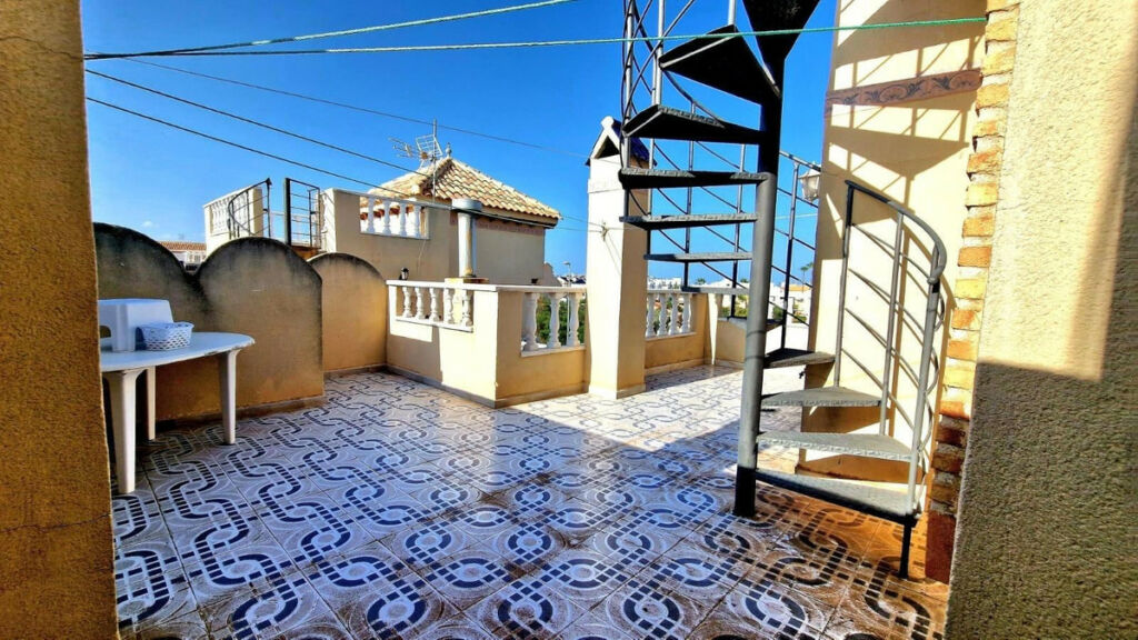 Townhouse La Zenia Alicante - image 17
