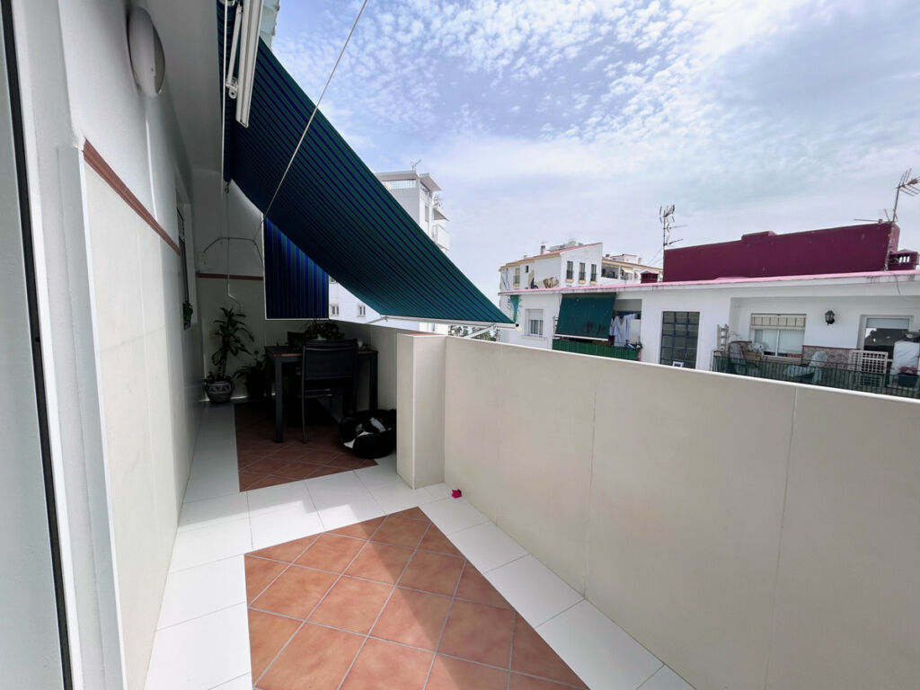 Middle Floor Apartment Estepona Málaga - image 16