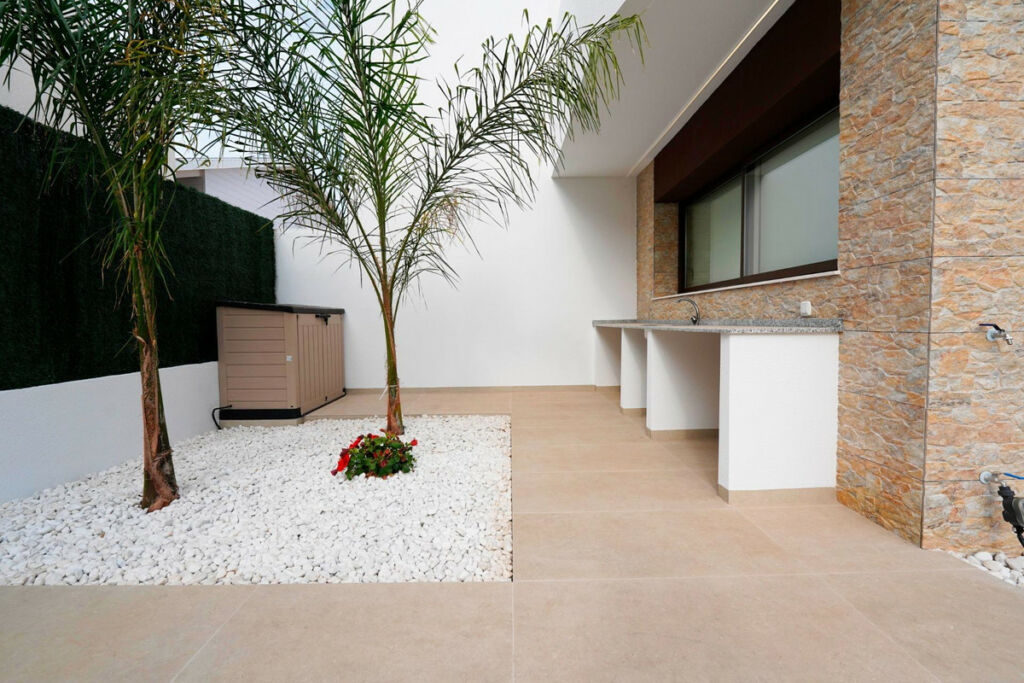 Detached Villa Almoradi Alicante - image 17