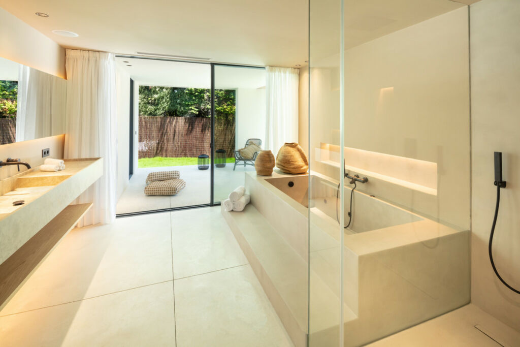 Detached Villa Nueva Andalucía Málaga - image 17
