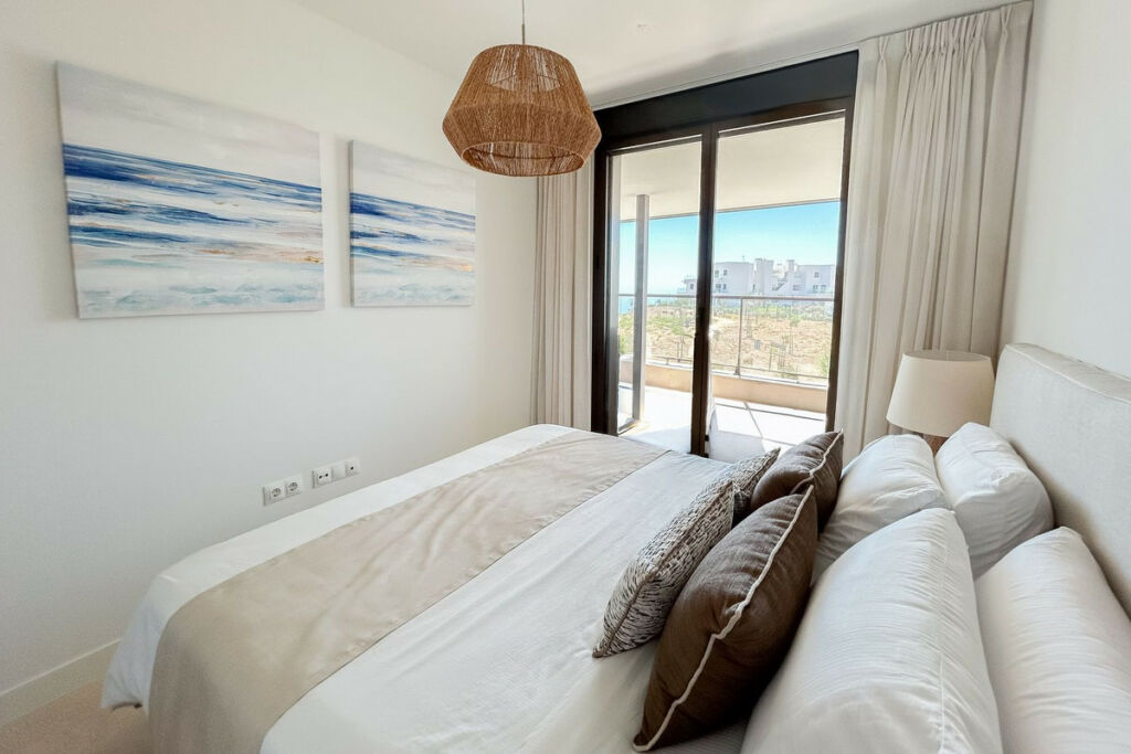 Middle Floor Apartment Casares Málaga - image 17
