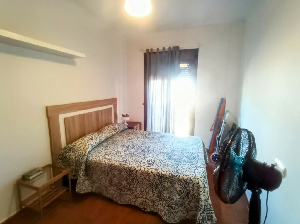 Middle Floor Apartment Las Lagunas Málaga - image 17