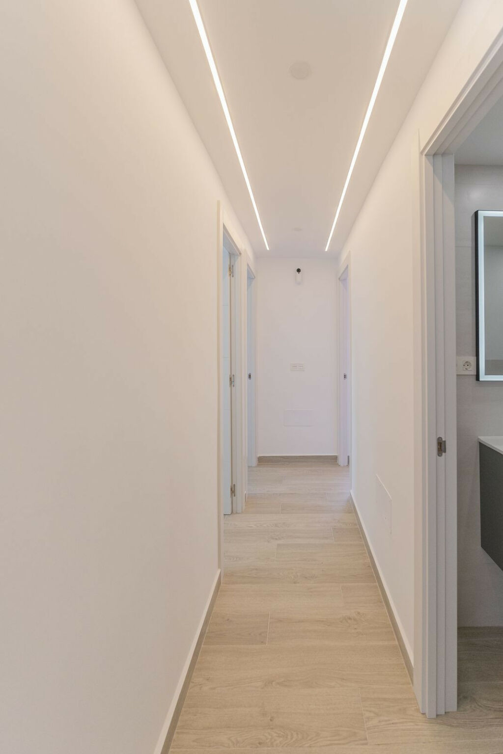 Top Floor Apartment Torremolinos Málaga - image 17
