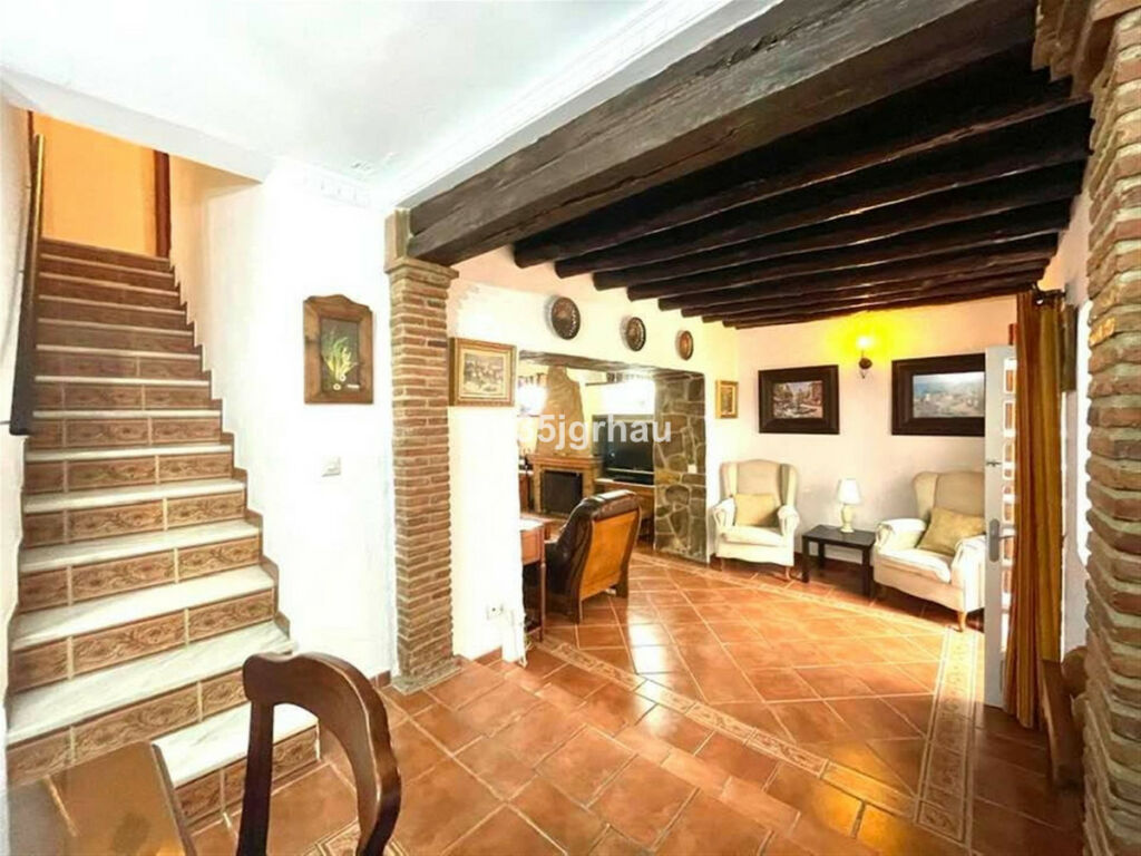 Townhouse Estepona Málaga - image 17