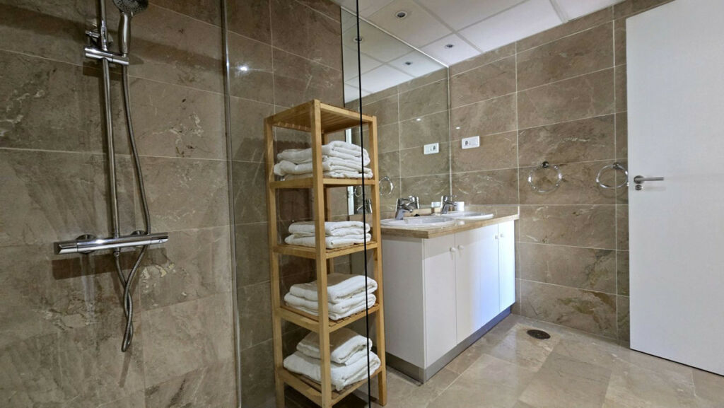 Ground Floor Apartment Riviera del Sol Málaga - image 17