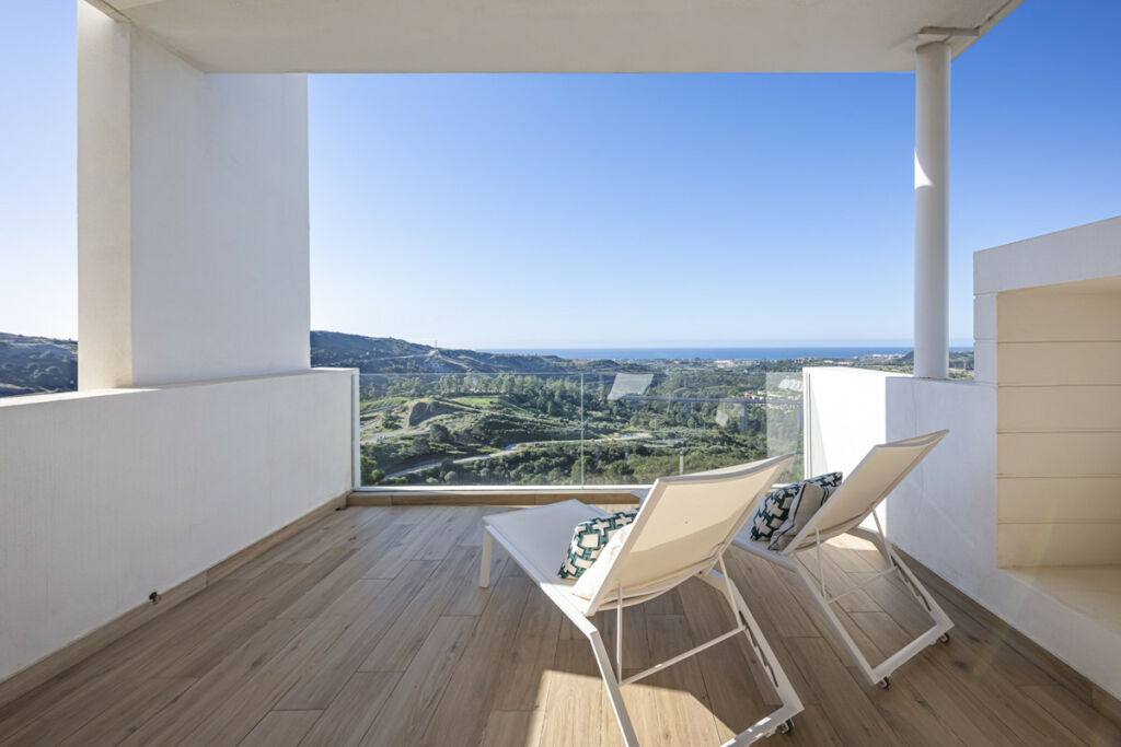 Middle Floor Apartment Benahavís Málaga - image 17