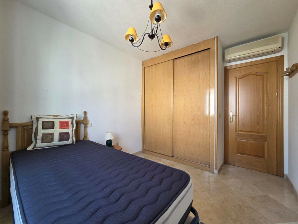 Semi-Detached House The Golden Mile Málaga - image 17
