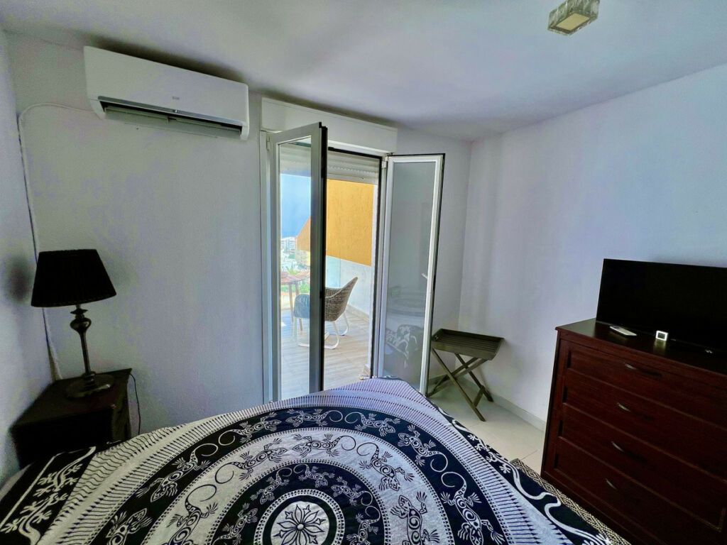 Townhouse Torremolinos Málaga - image 17
