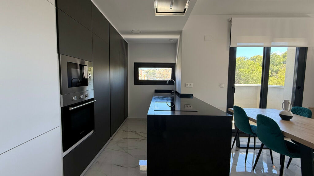 Middle Floor Apartment Orihuela Alicante - image 17