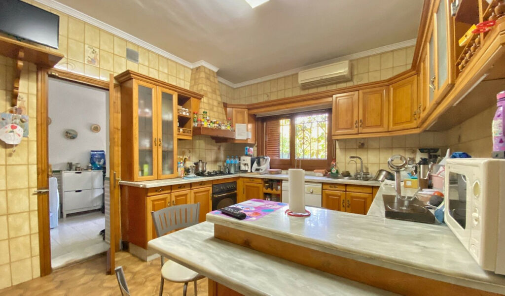 Detached Villa Marbella Málaga - image 17