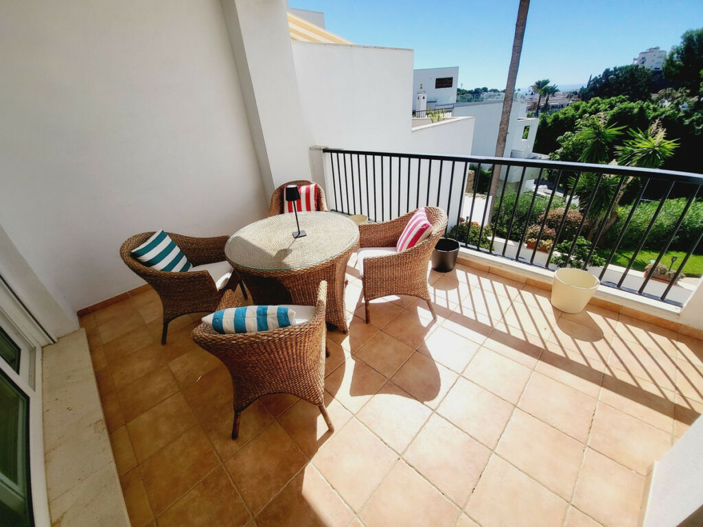 Middle Floor Apartment Miraflores Málaga - image 17