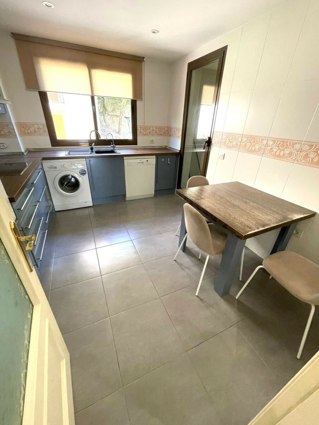 Ground Floor Apartment Benahavís Málaga - image 17