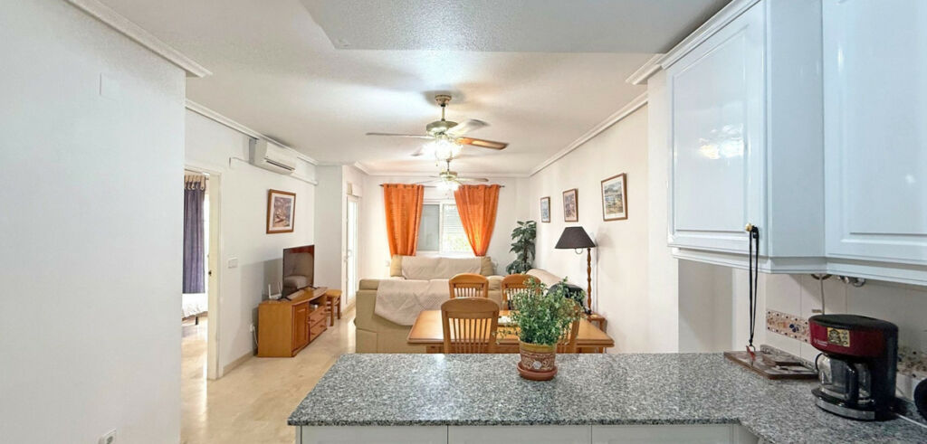 Ground Floor Apartment Villamartin Alicante - image 17