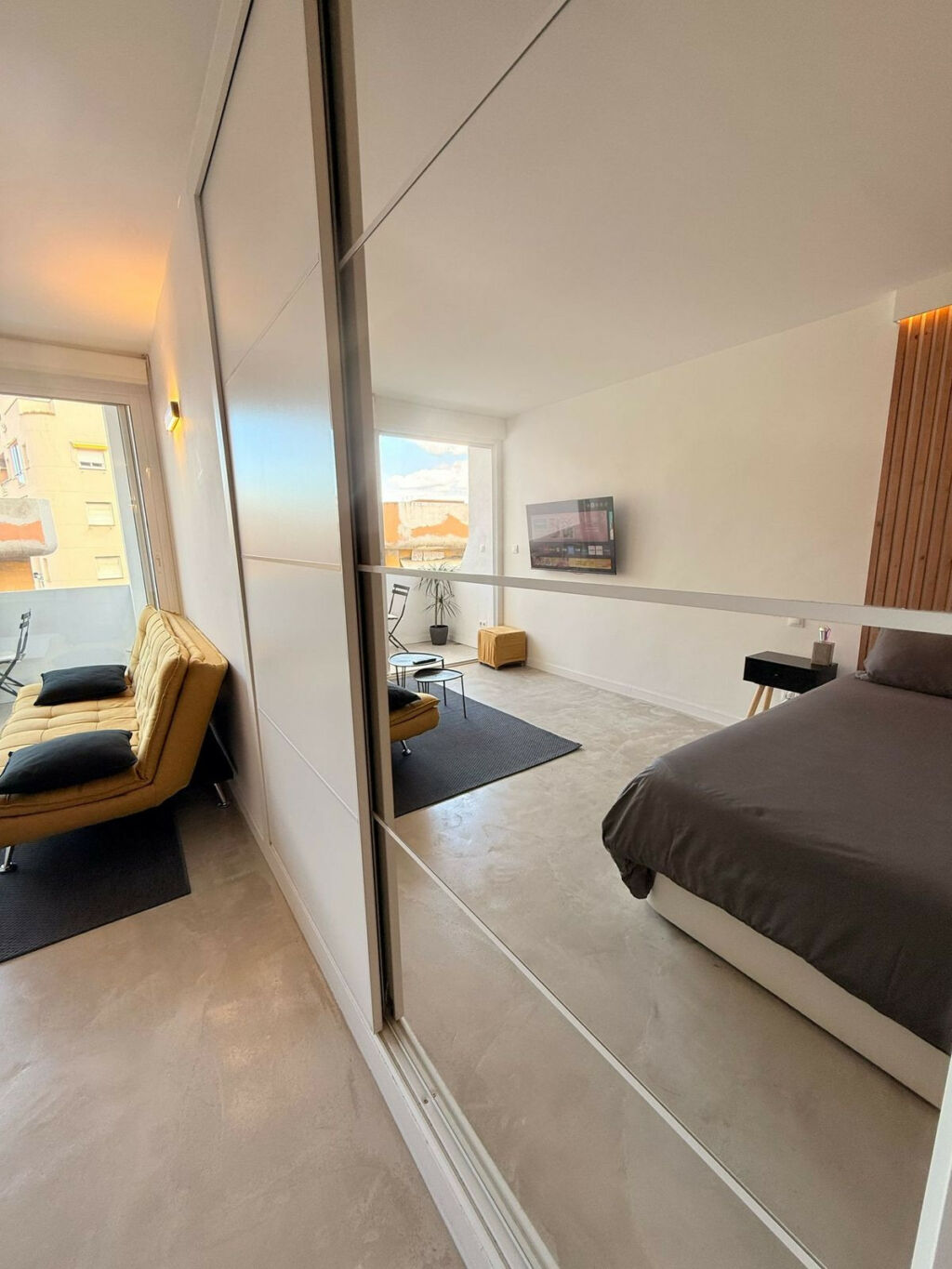 Middle Floor Studio Torremolinos Málaga - image 17
