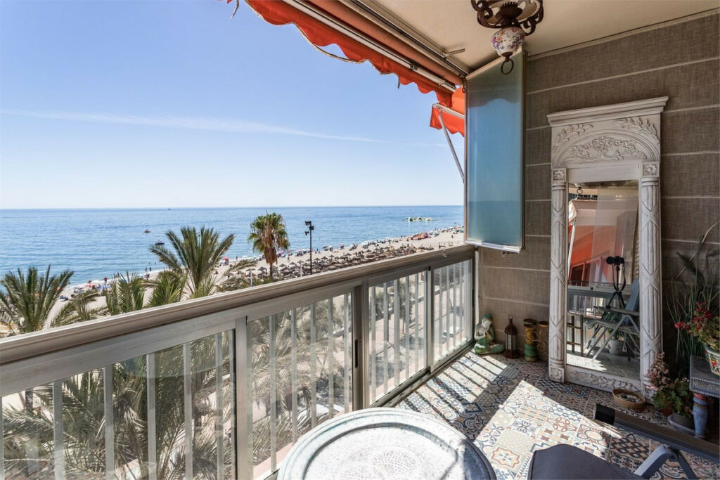 Middle Floor Apartment Fuengirola Málaga - image 17