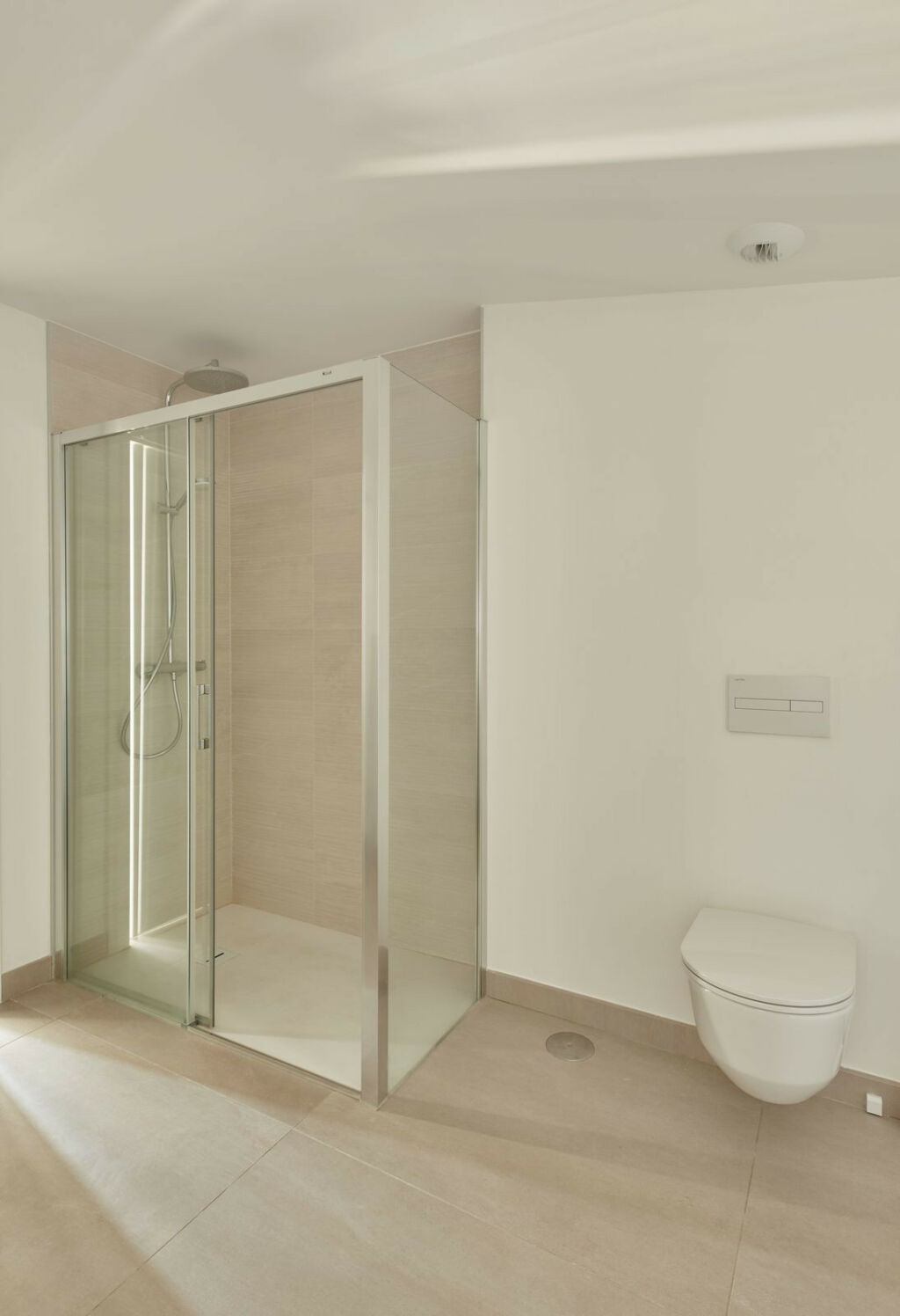 Penthouse Duplex Higueron Málaga - image 17