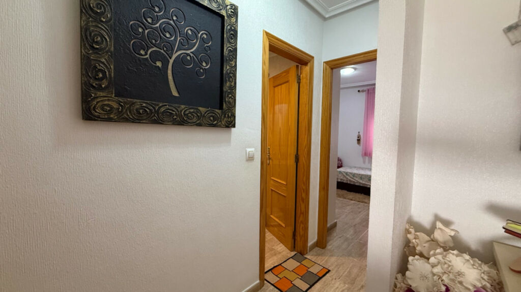 Middle Floor Apartment Los Montesinos Alicante - image 17