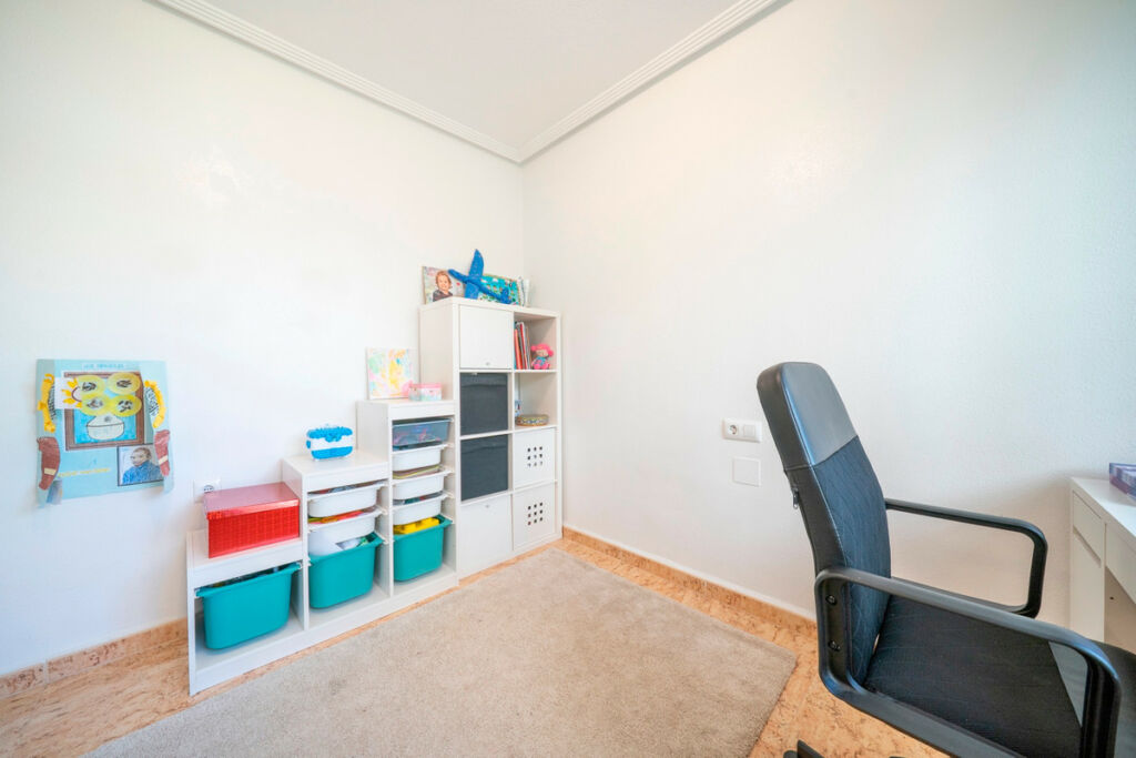 Townhouse Guardamar del Segura Alicante - image 17