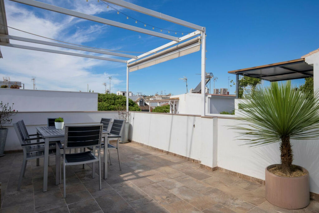 Detached Villa Estepona Málaga - image 17