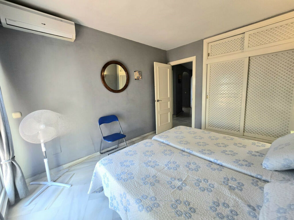 Middle Floor Apartment Benalmadena Costa Málaga - image 17