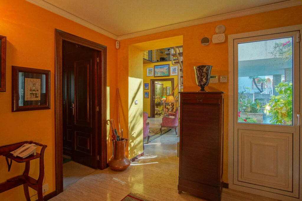 Detached Villa Denia Alicante - image 17
