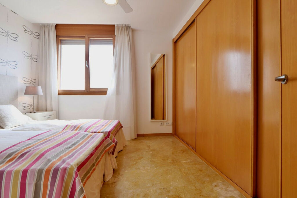 Penthouse Altos de los Monteros Málaga - image 17