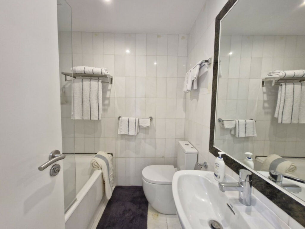 Penthouse The Golden Mile Málaga - image 17