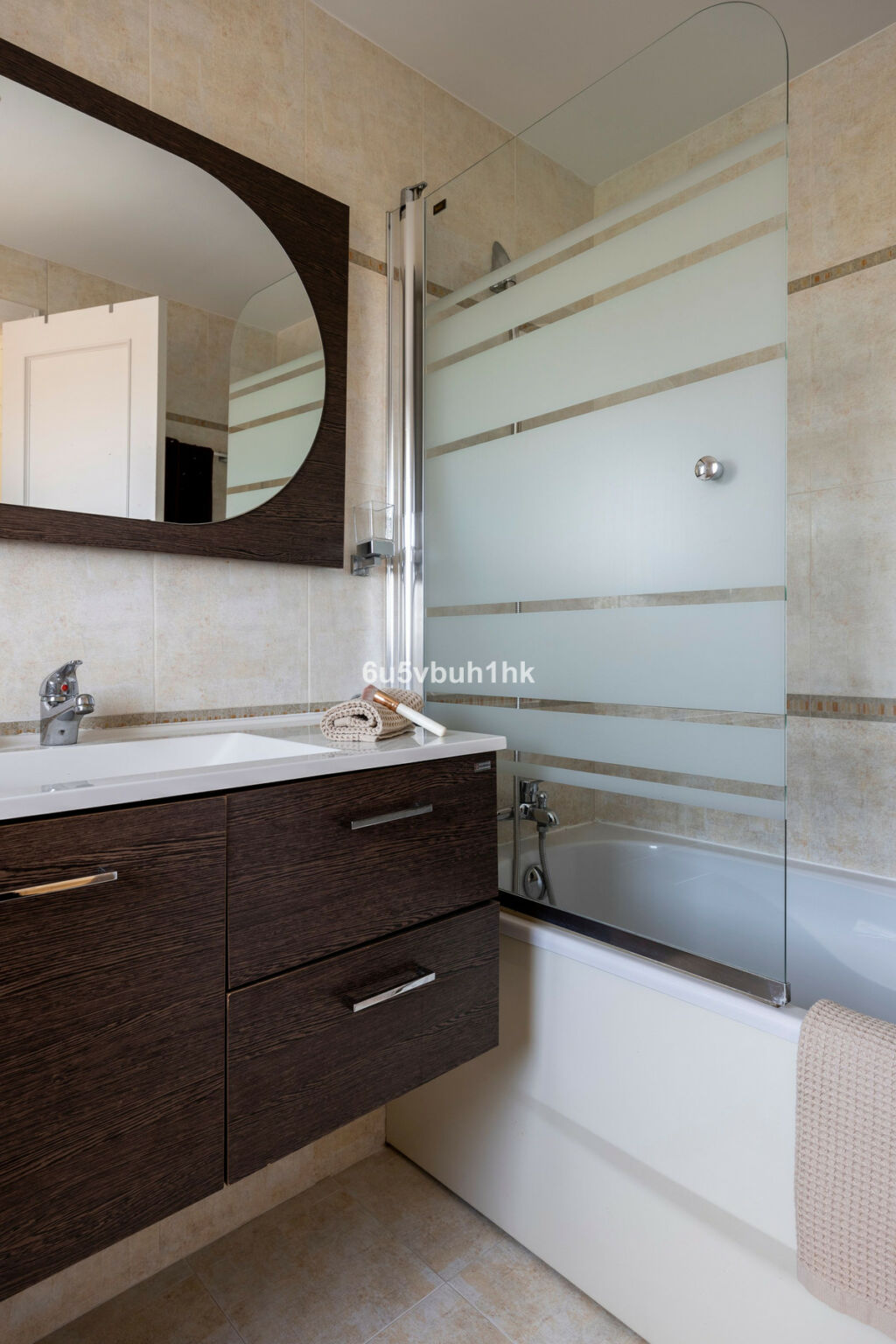 Detached Villa Sierrezuela Málaga - image 17