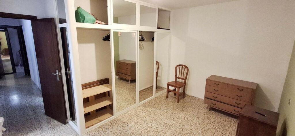 Middle Floor Apartment Los Boliches Málaga - image 17