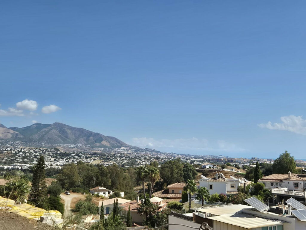 Detached Villa Cerros del Aguila Málaga - image 17