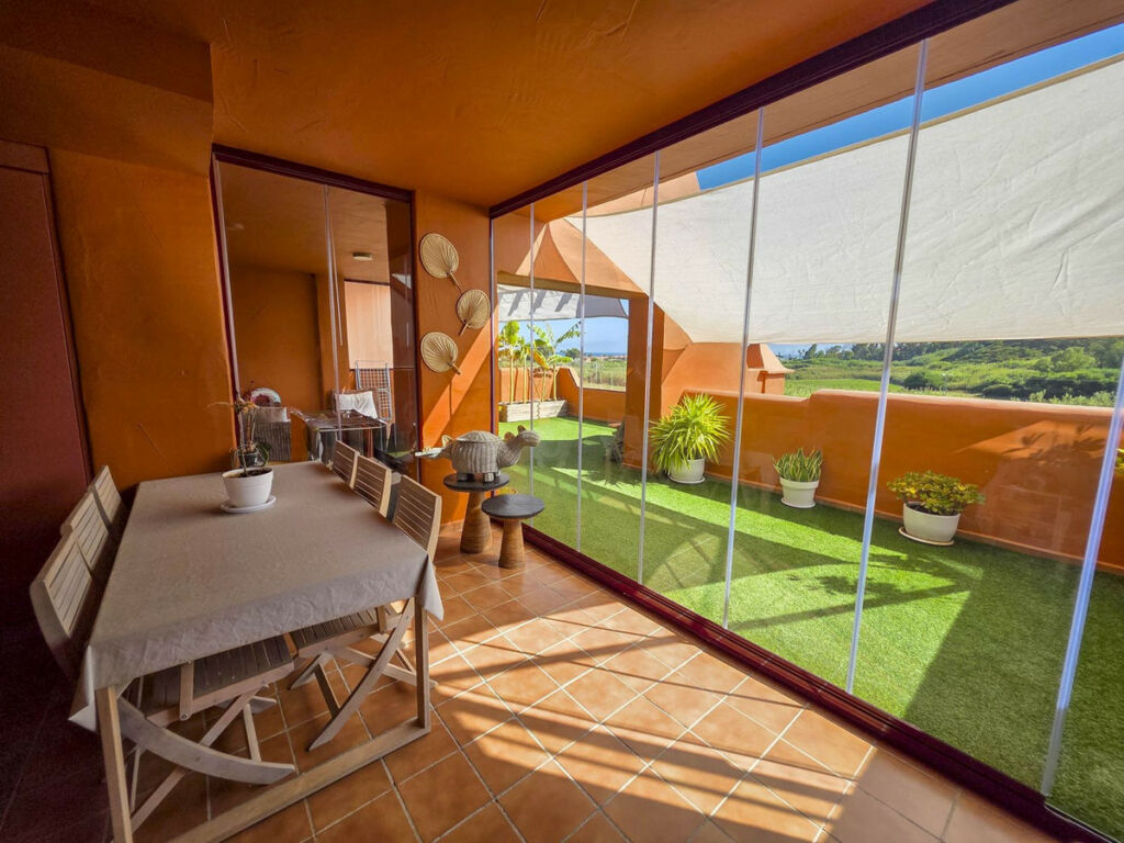 Middle Floor Apartment La Duquesa Málaga - image 17