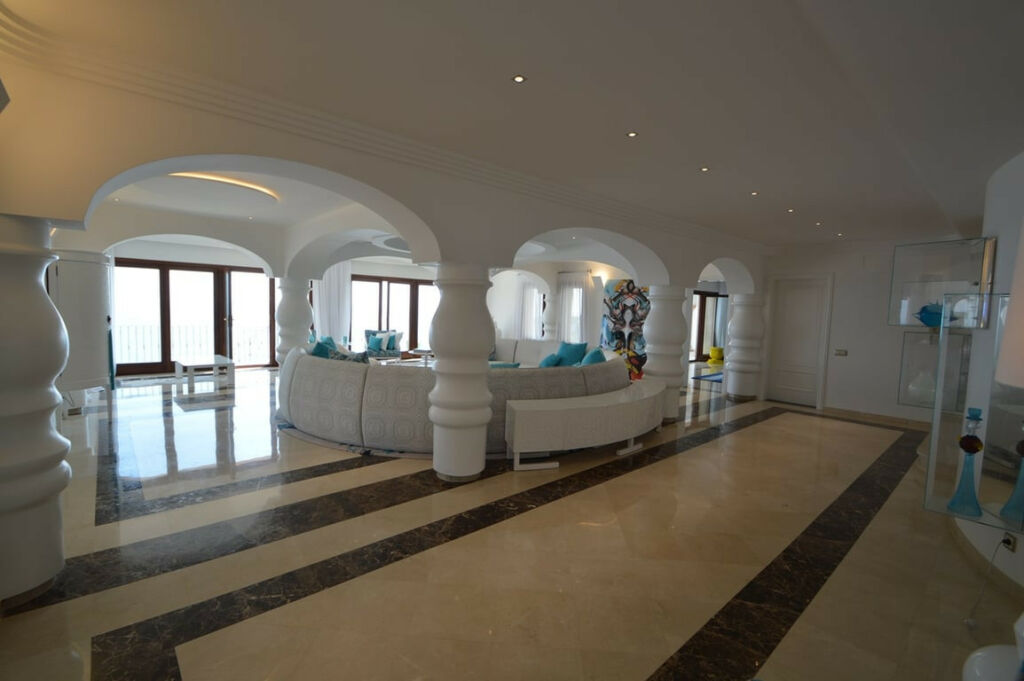 Detached Villa Javea Alicante - image 17