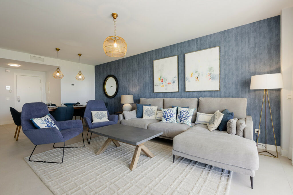 Middle Floor Apartment Estepona Málaga - image 17