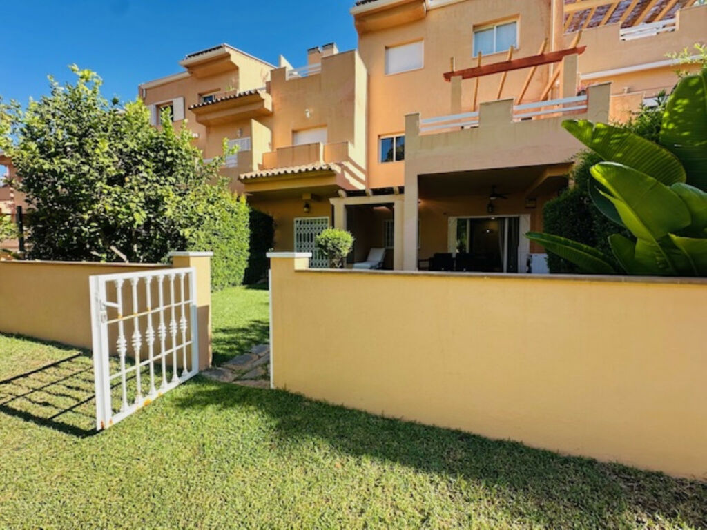 Ground Floor Apartment Carib Playa Málaga - image 17
