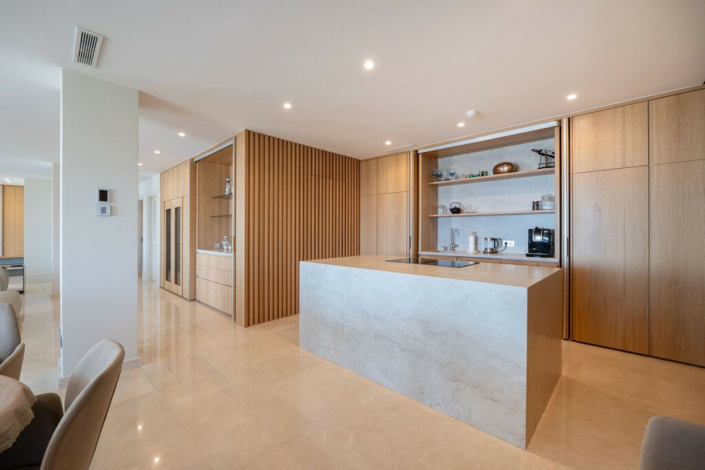 Detached Villa Marbella Málaga - image 17