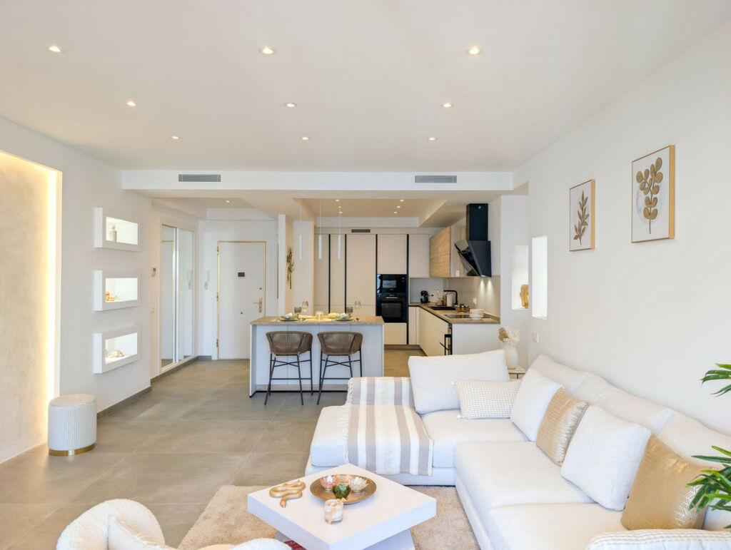 Middle Floor Apartment Marbella Málaga - image 12