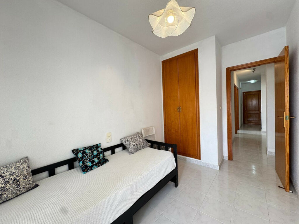 Penthouse Torrevieja Alicante - image 17