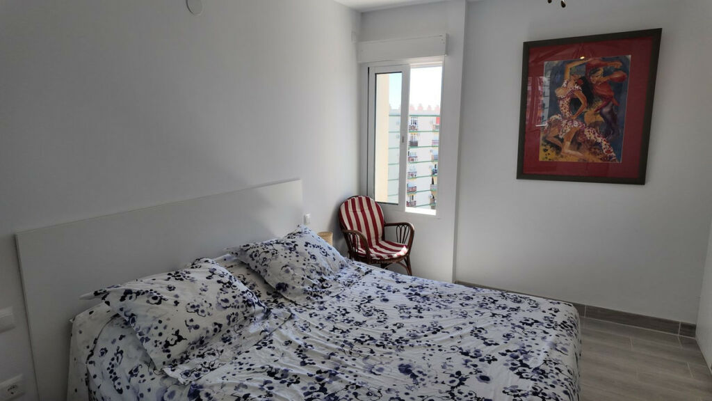 Middle Floor Apartment Benalmadena Málaga - image 15